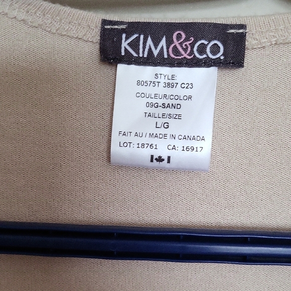 Kim&co Women's Cream Sweater - Picture 2 of 5